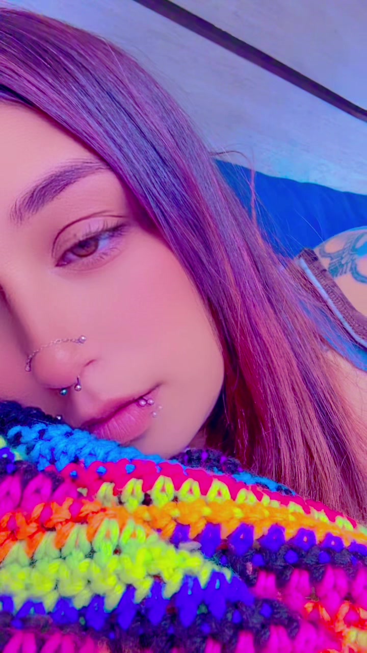 @kaluhmarie