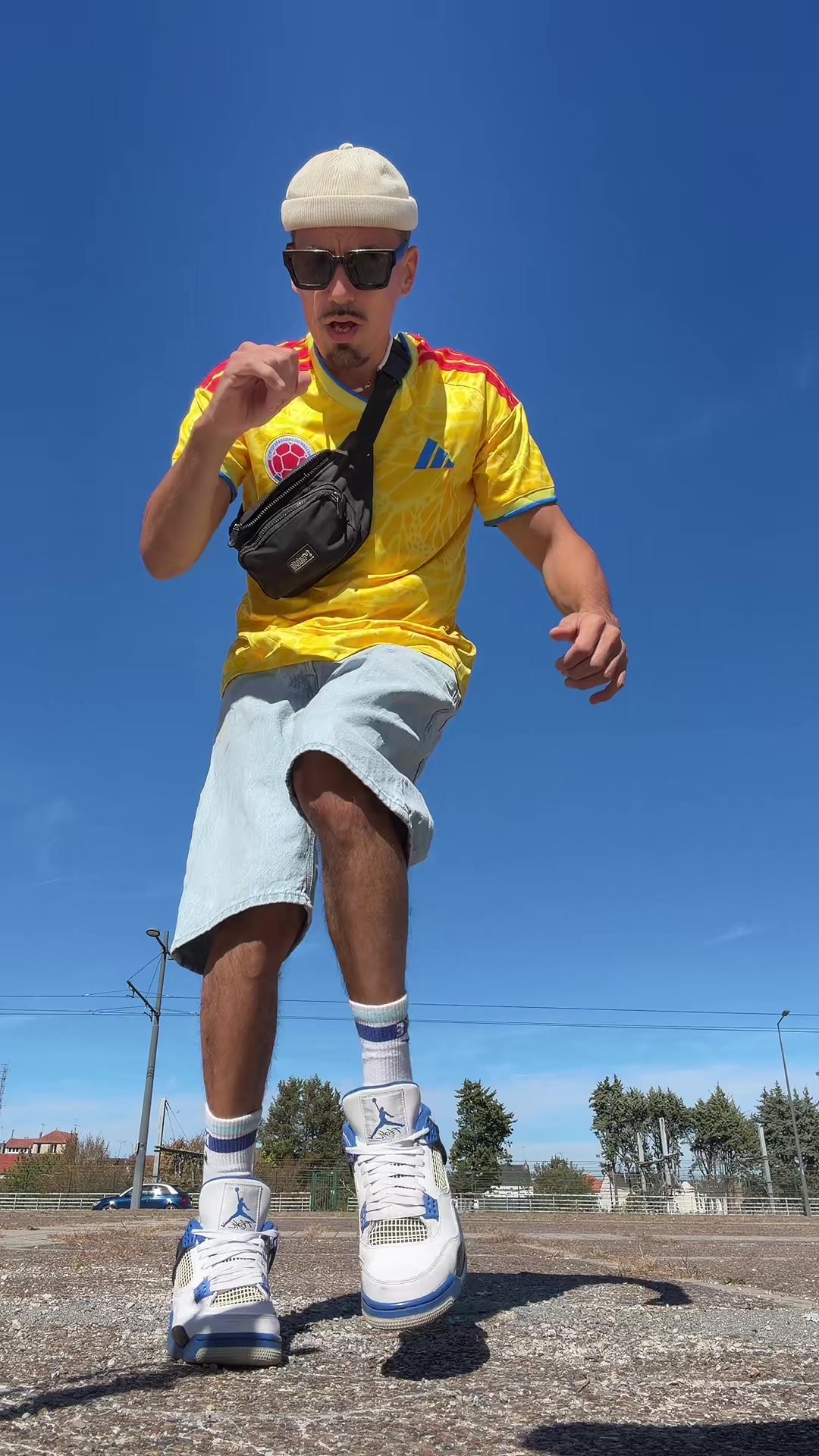 @Manolo