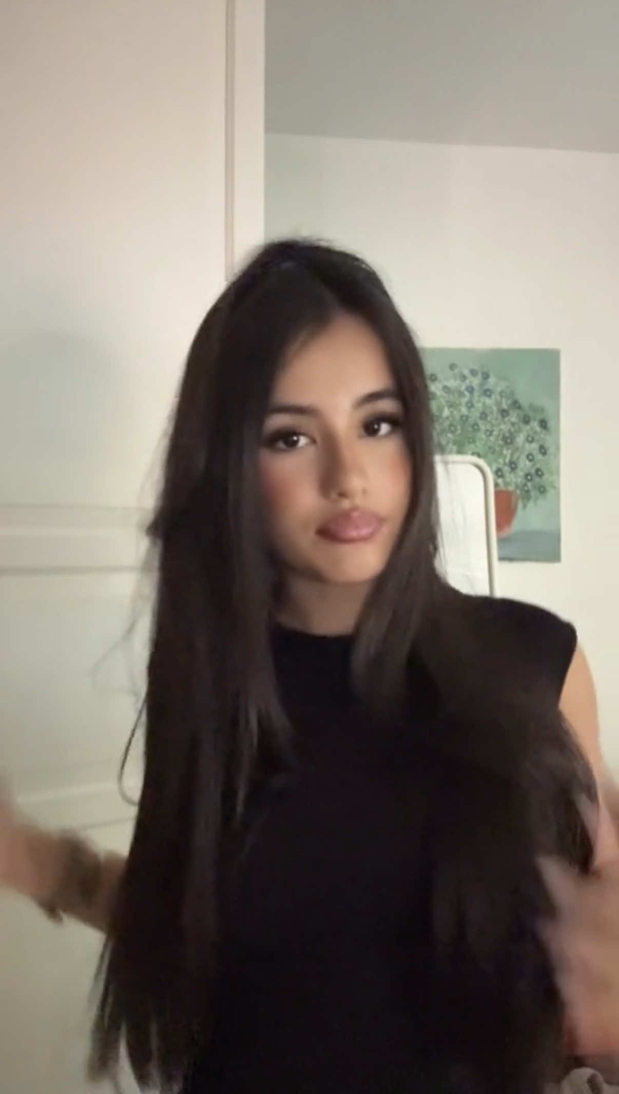 @𝒮