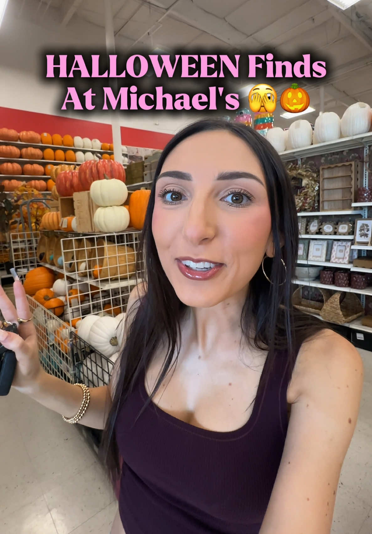 @ItsAlexisSimone