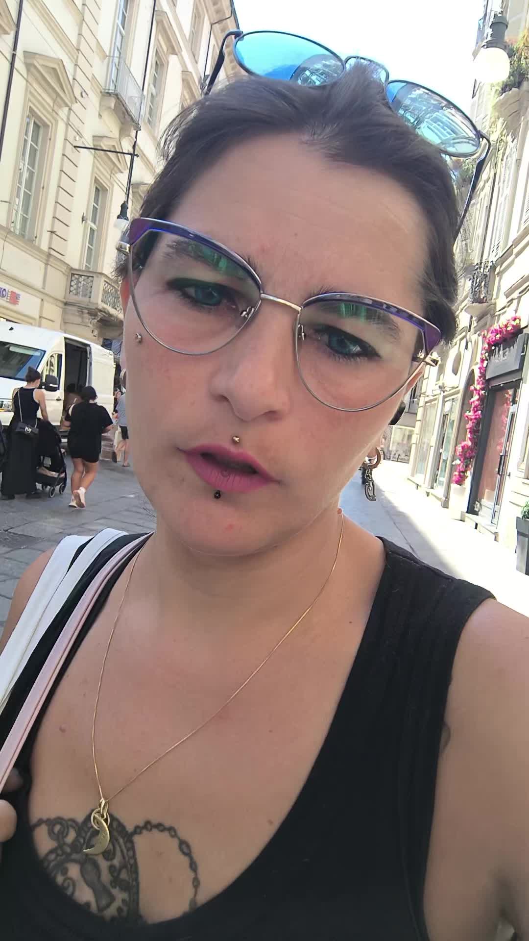 @ᴸᵒʳʸ84 🌈