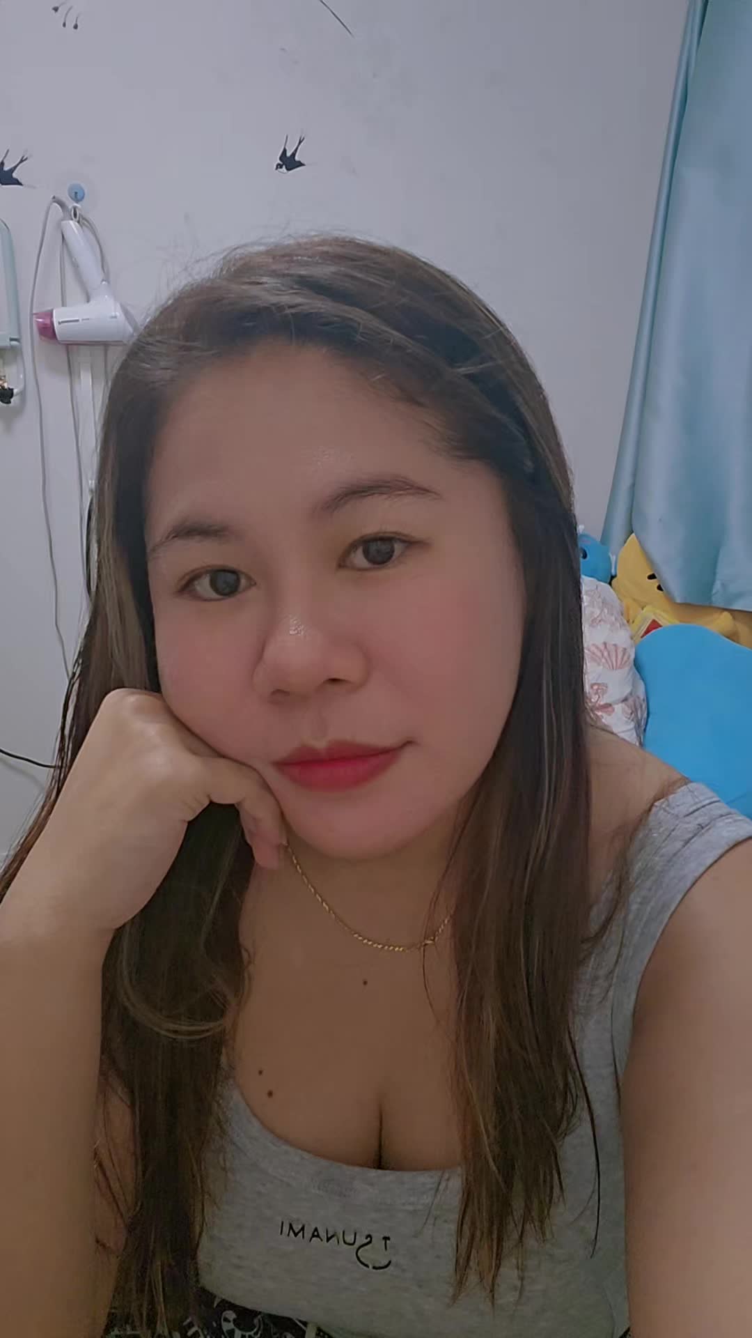 @Olivia๐ญ๐ฐ