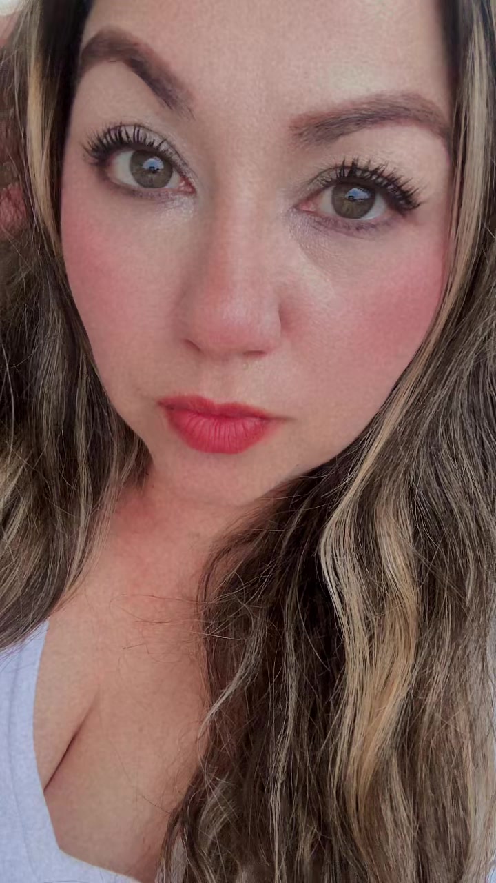 @Angelica González
