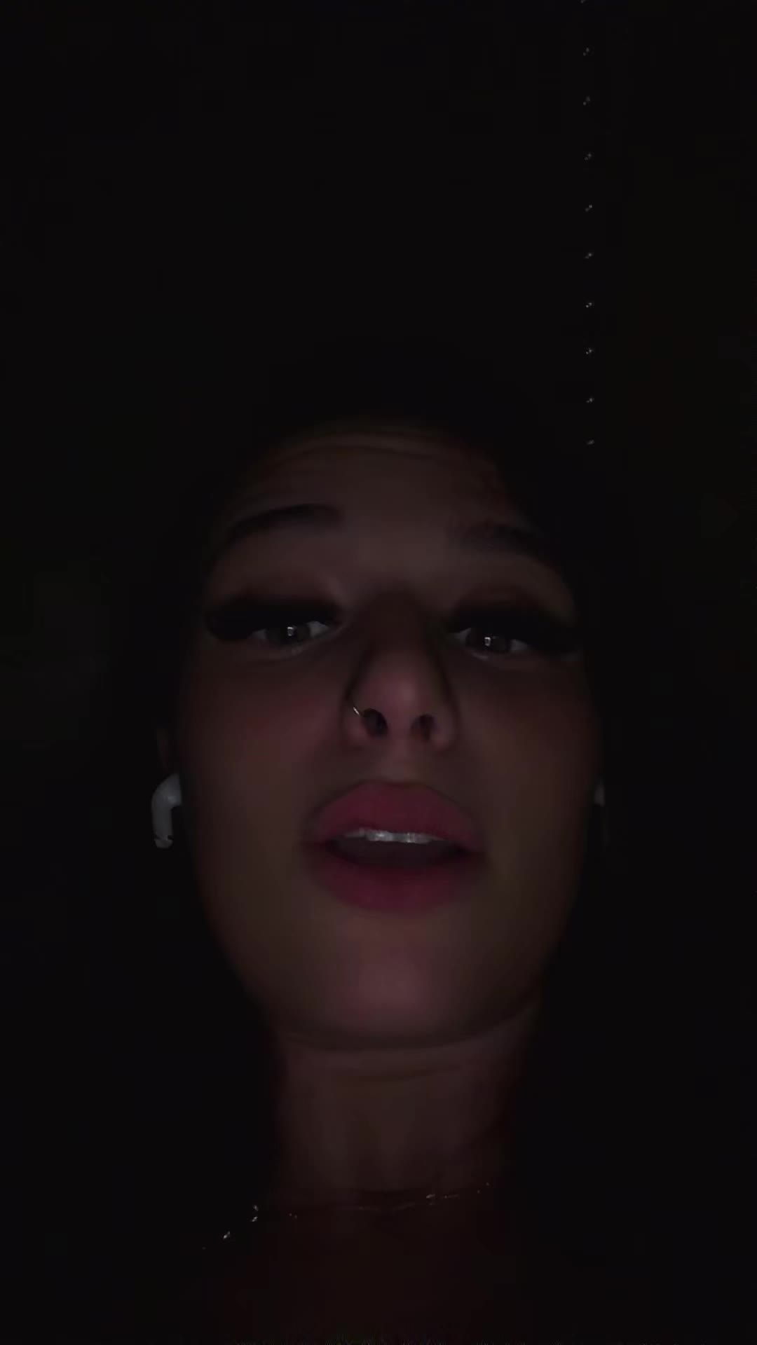@Jasmine t