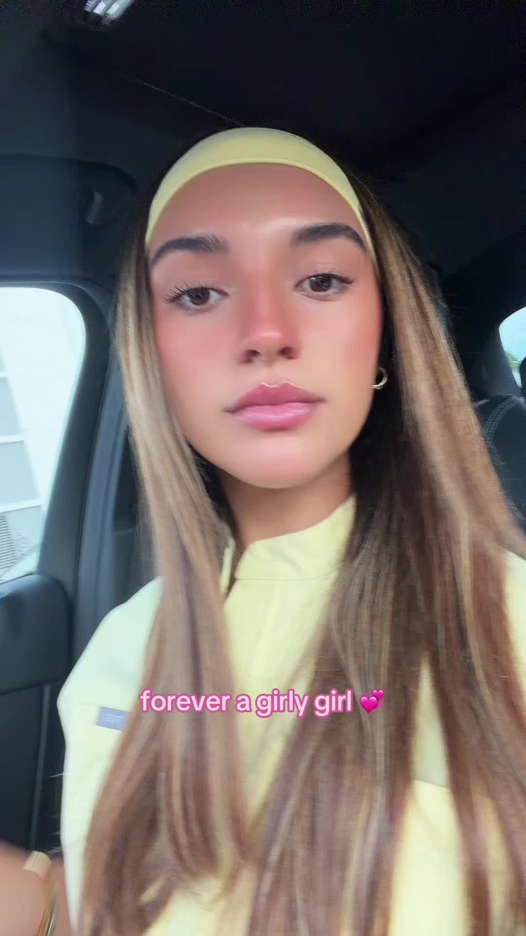 @Alessandra Ros