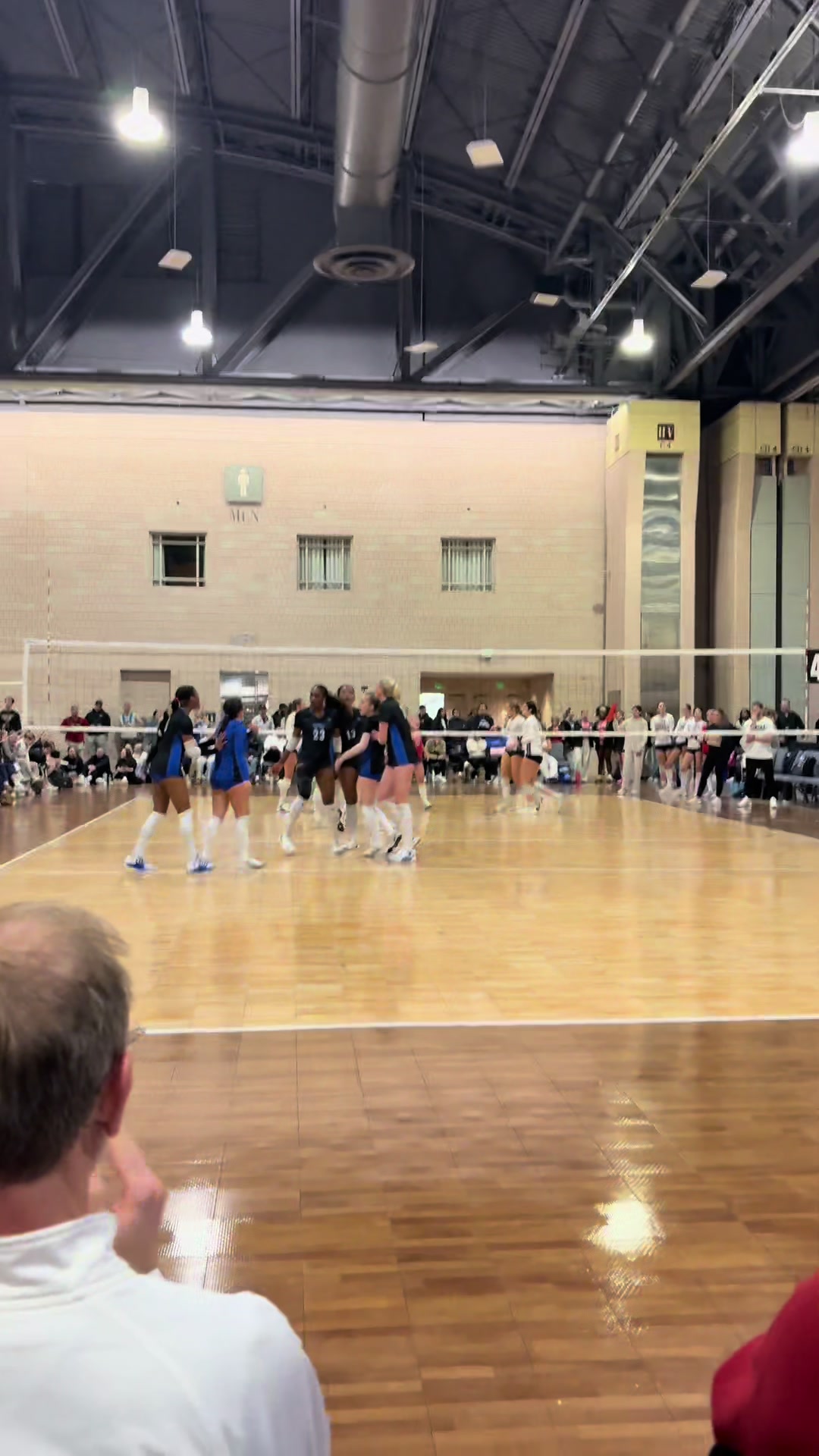 @Deanna🏐🤞🏽