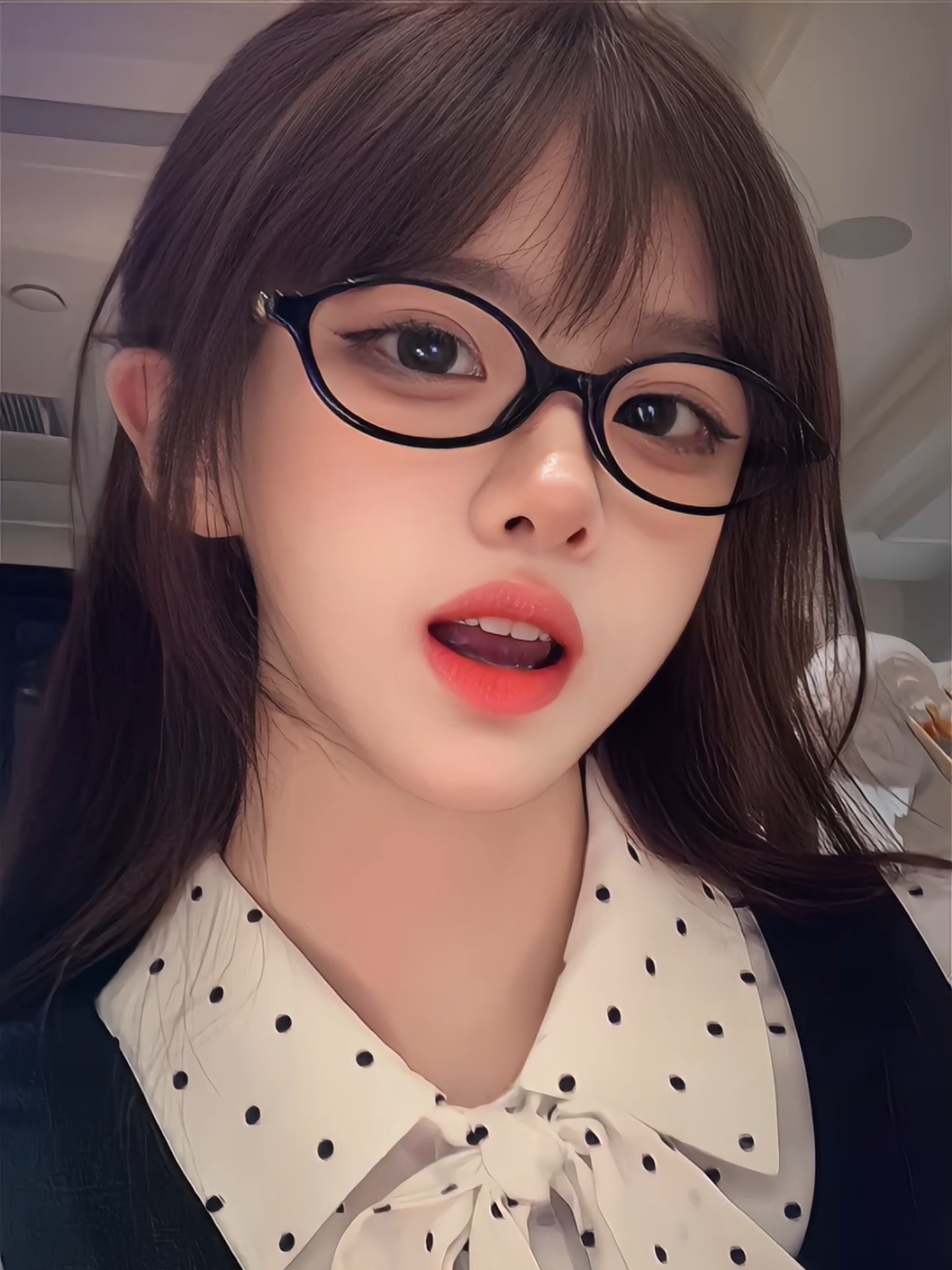 @𝘼𝙣𝙨𝙝𝙞
