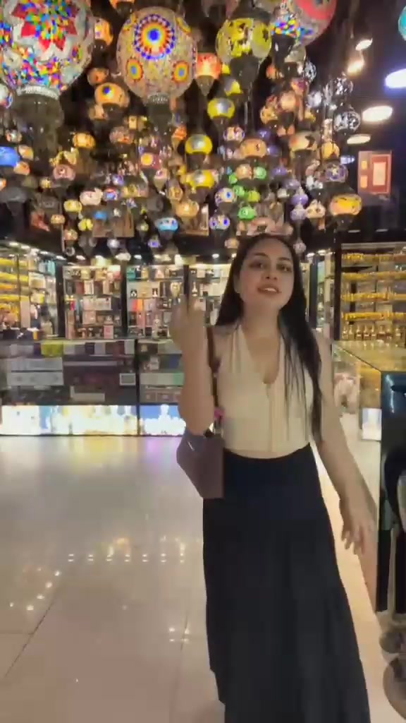 @शकुन🌼