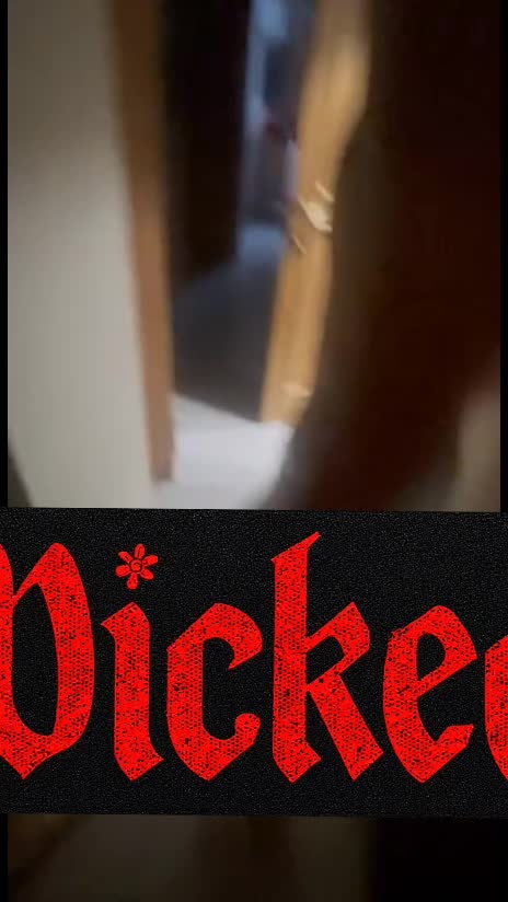 @Vonely