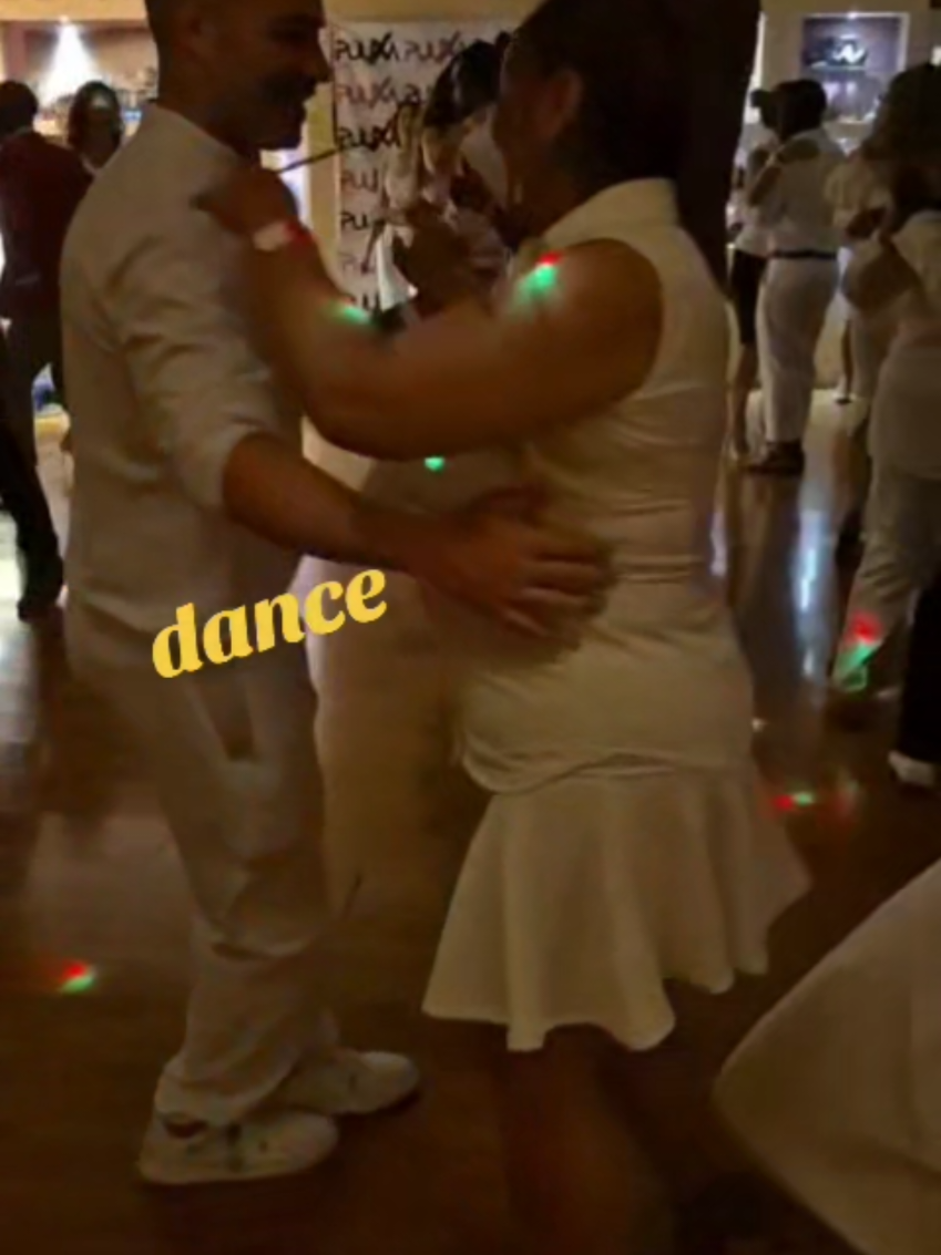 @Monia&Dance