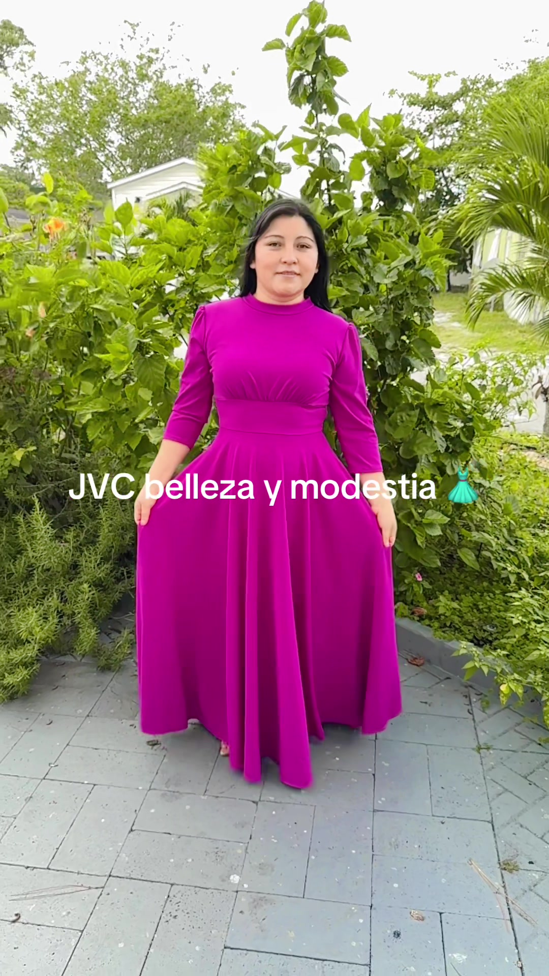 @JVC belleza y modestia 👗😍