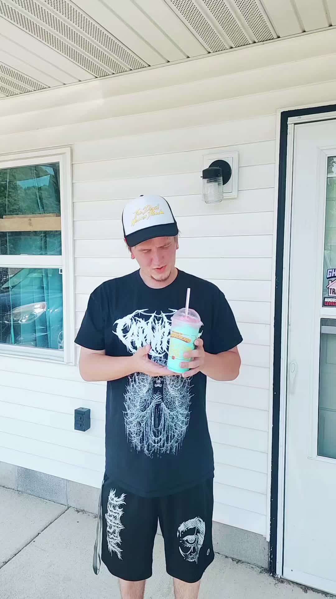 @Brandoneatszombies