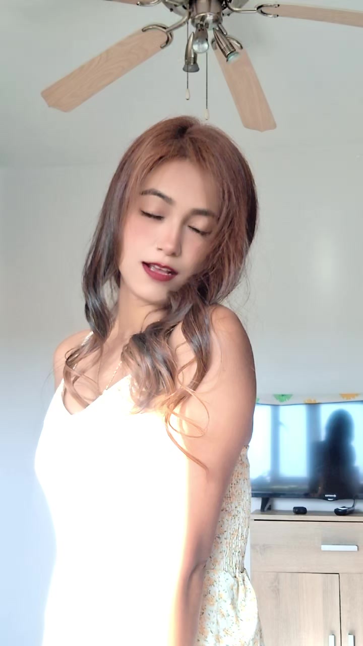 @Miss_👑M@nDaL🇳🇵❤️💍
