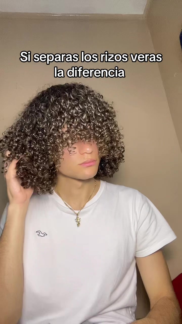 @Curlyhairguy01🇩🇴