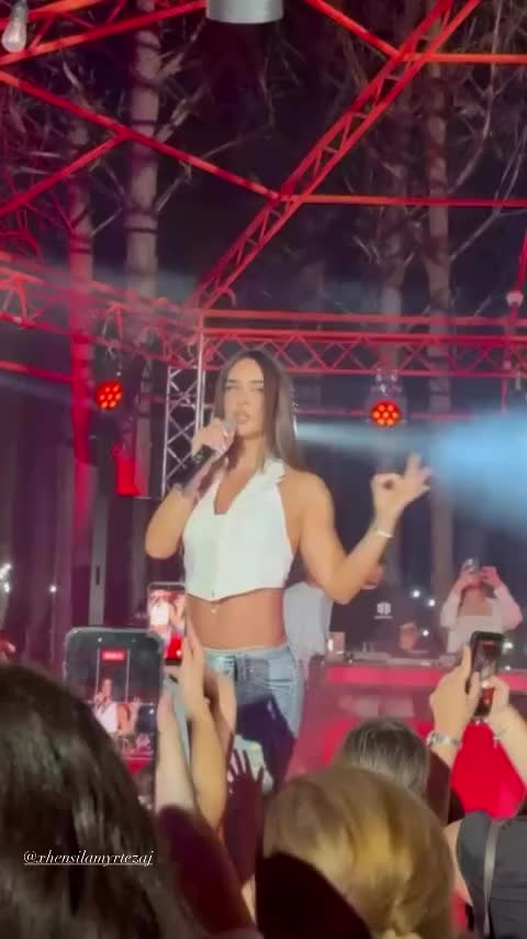 @𝗱𝗮𝗶𝗹𝘆𝘅𝗵𝗲𝗻𝘀𝗶𝗹𝗮