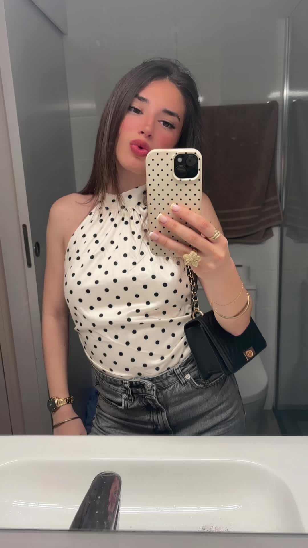@L.C