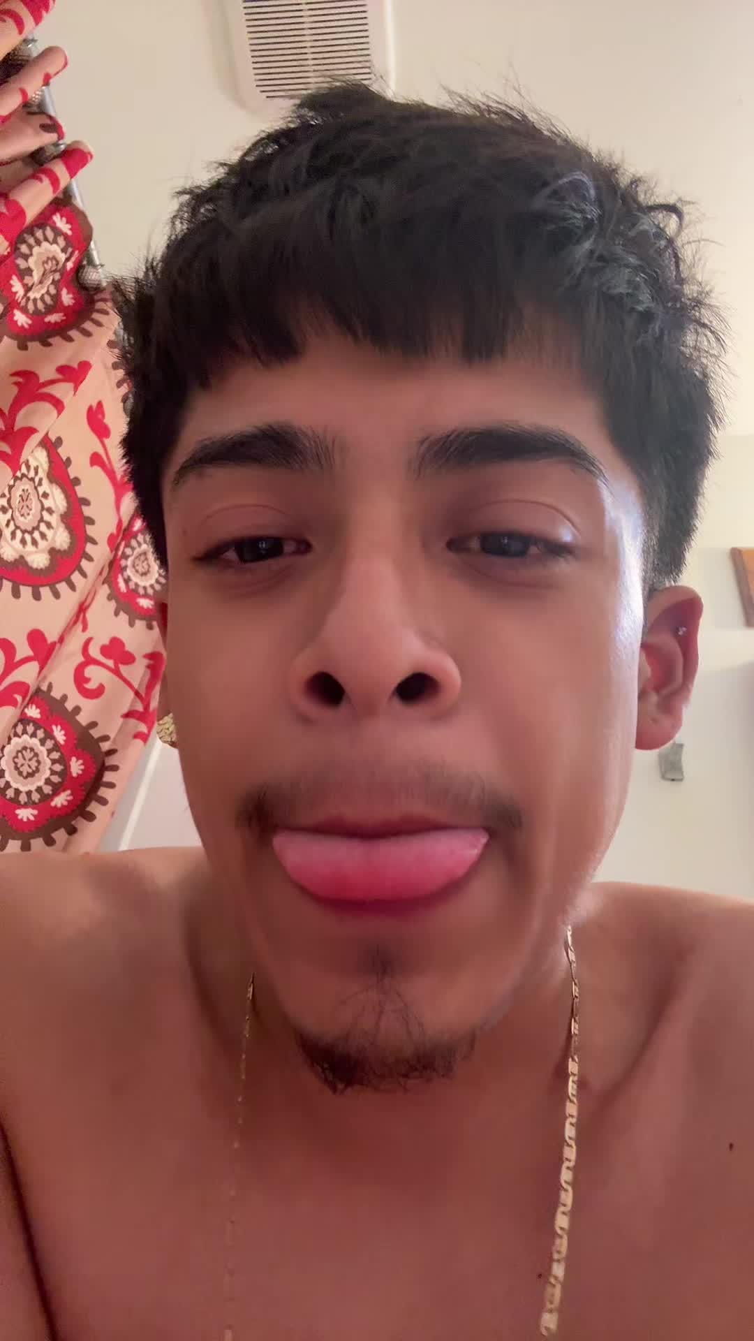 @jioyummy