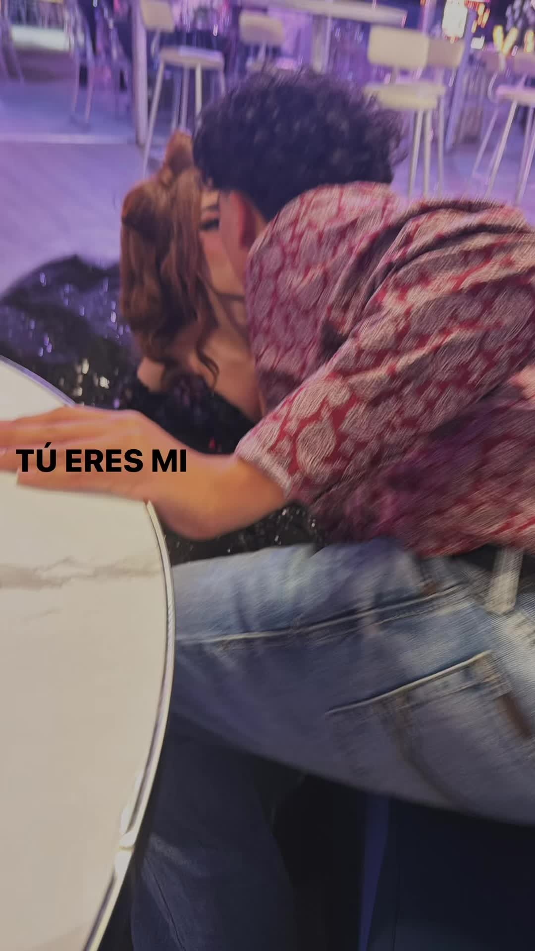 @❦