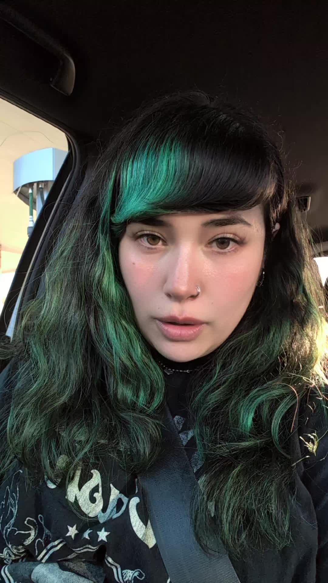 @mina volo | alt mom | az