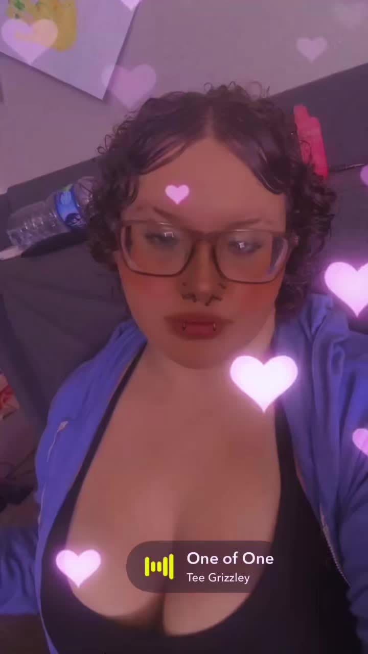 @Alexis🖤🤍