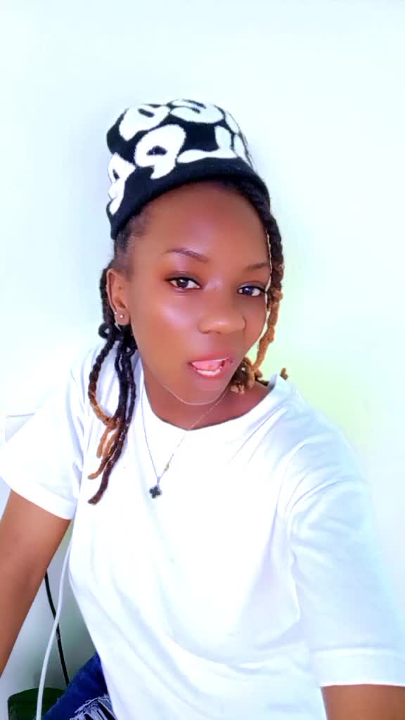 @Yuna Muriuki