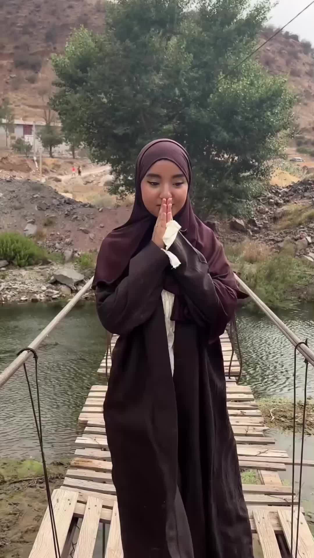 @Aya izelgue آية إزيلگ