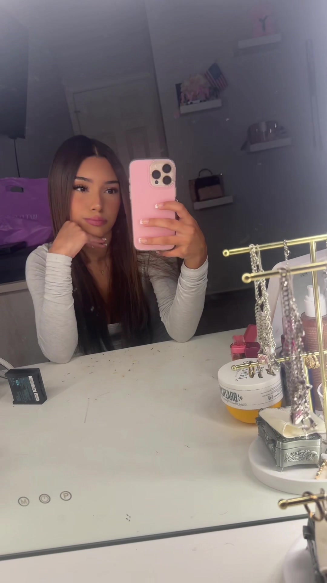 @bibi