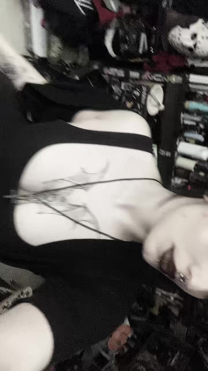 @𝔄𝔩𝔦𝔠𝔢🗝️