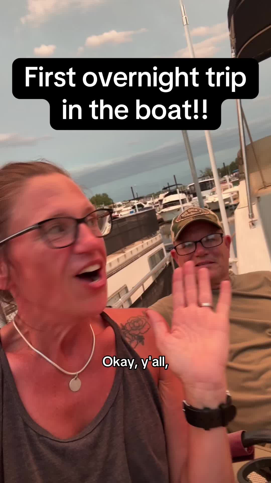 @⚓️💕HotMessOnABoat💕⚓️