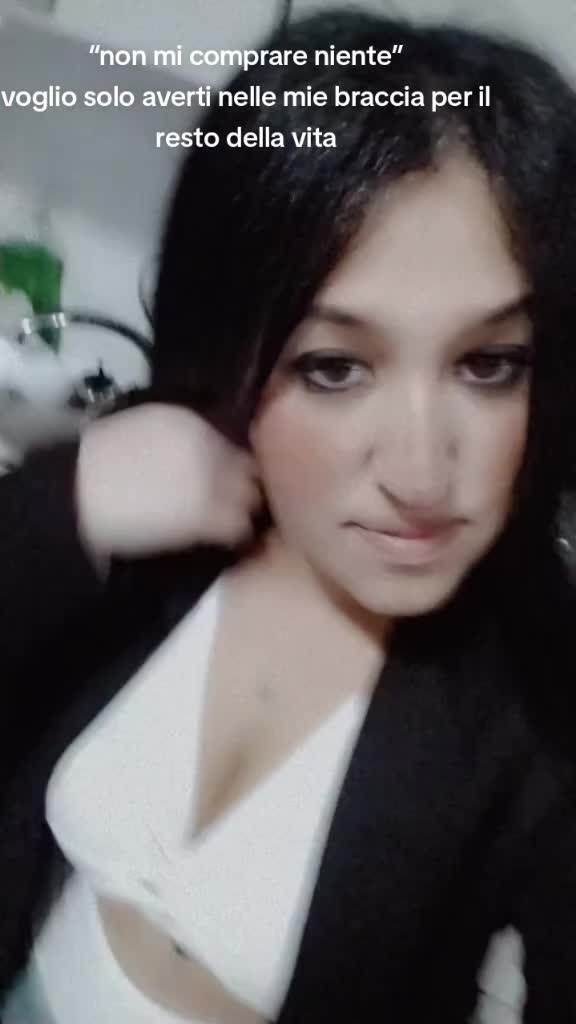 @🩷Valentina🩷