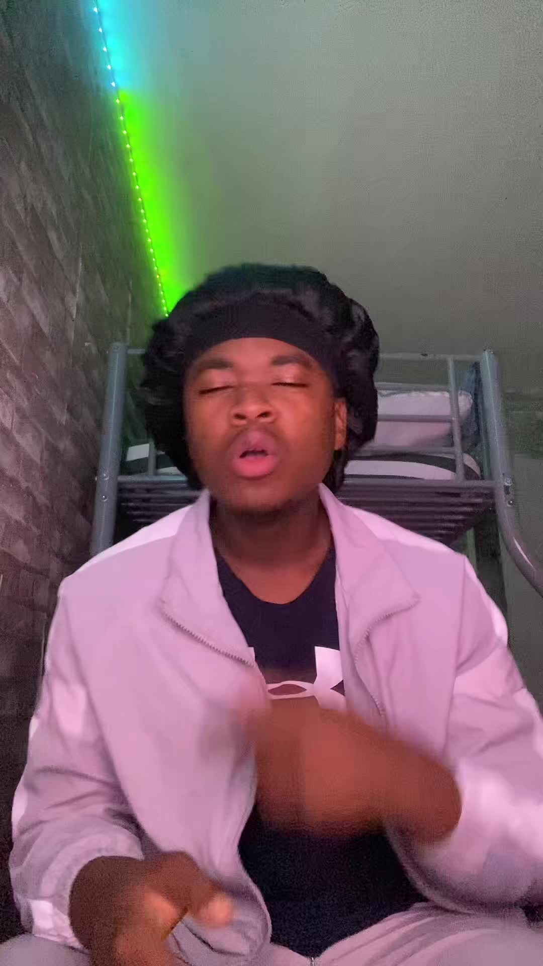 @Chamhi13 ✅