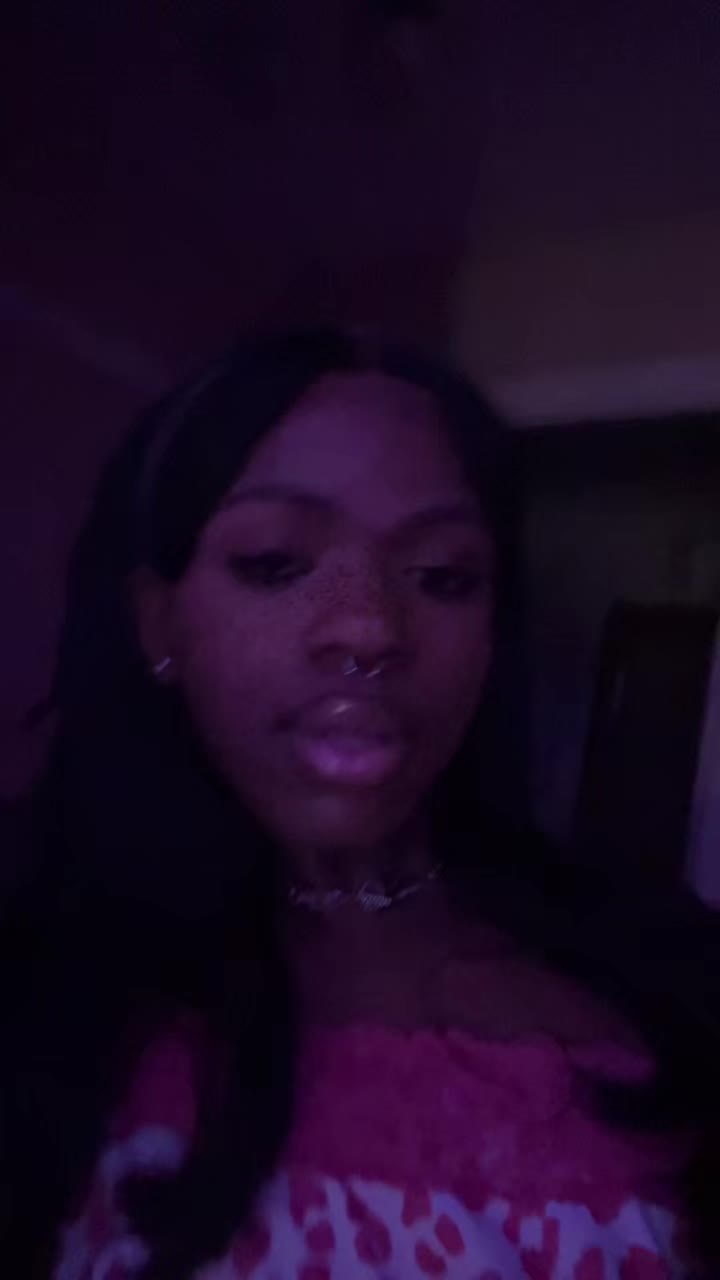 @xclusively_tare1l