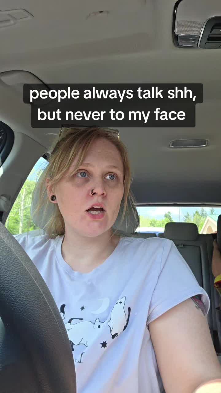@EmieWonders