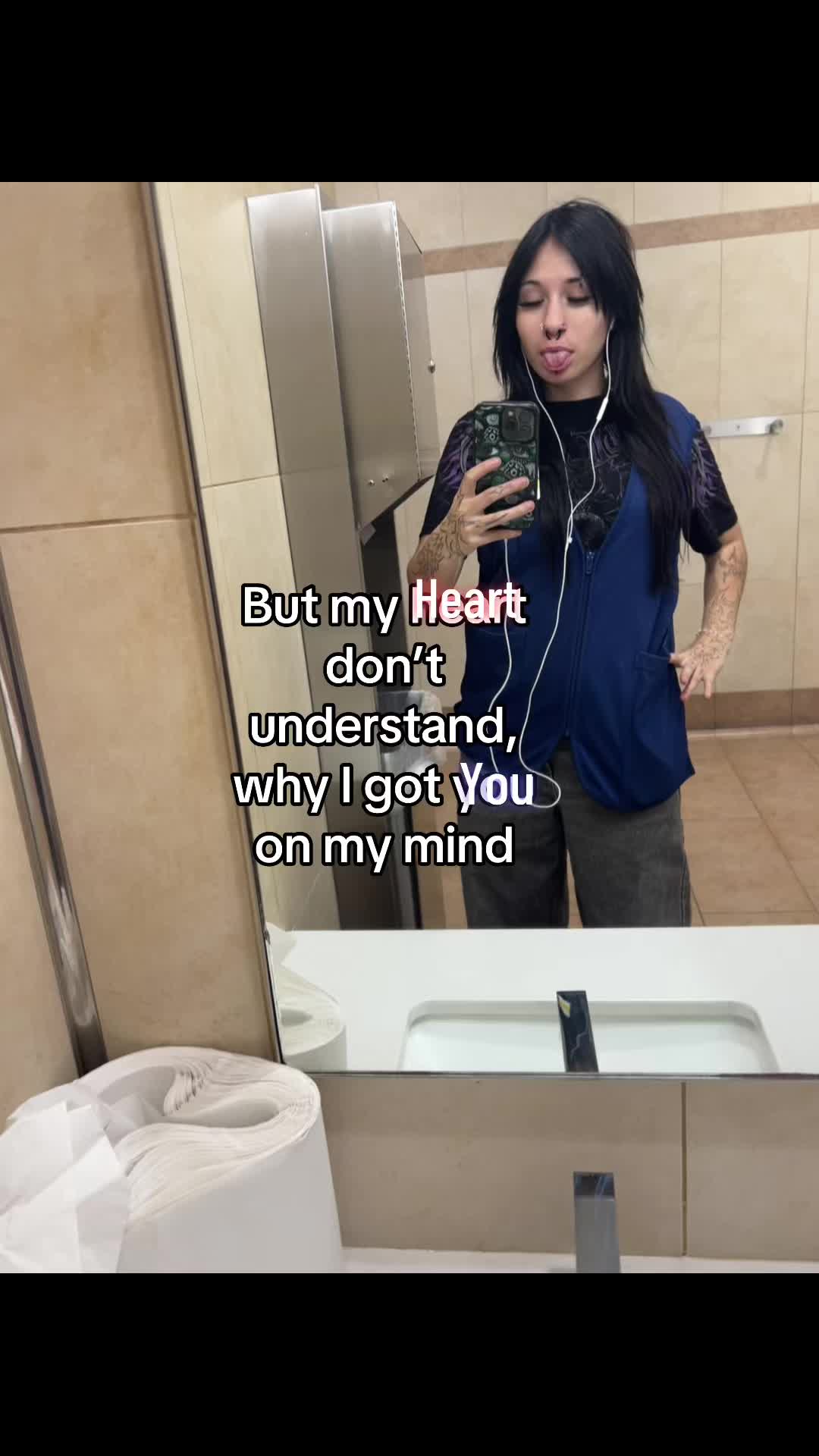 @️ ╋━