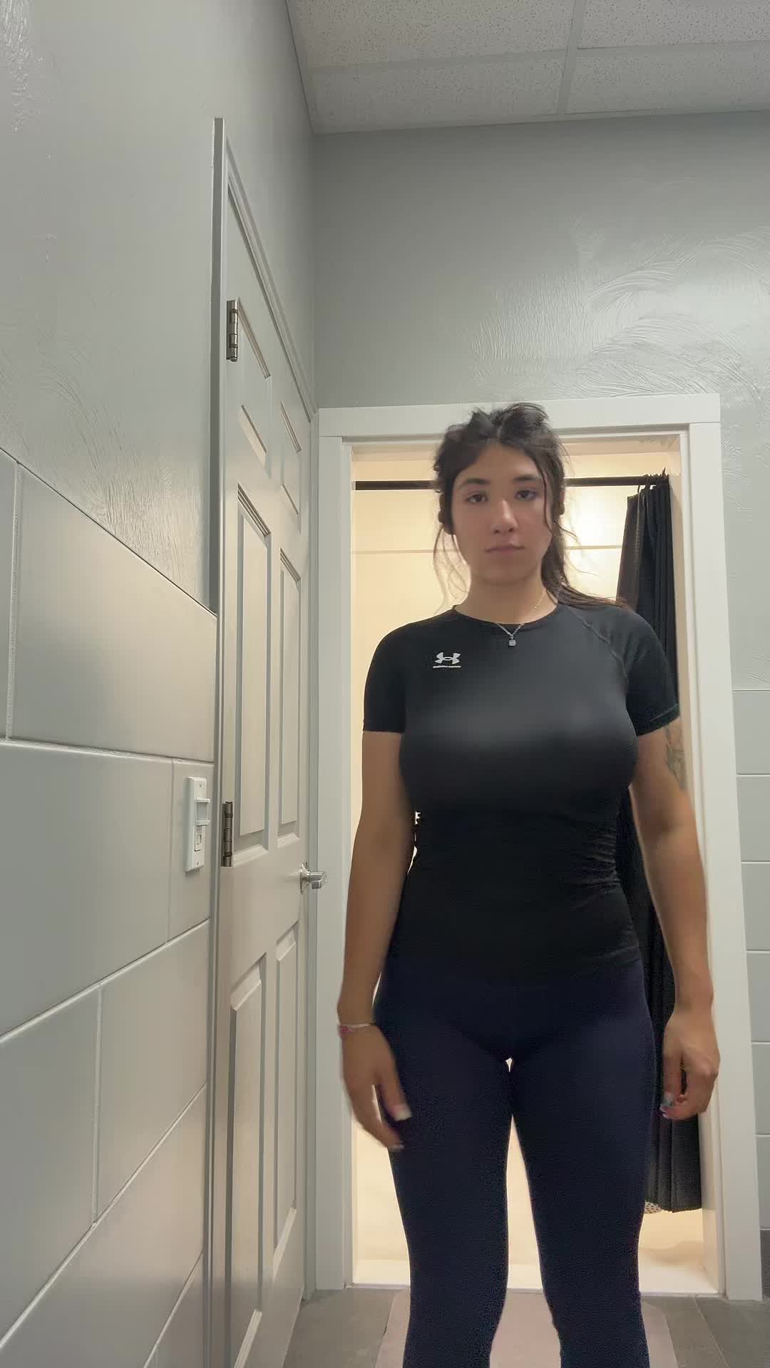 @justcallmeesme