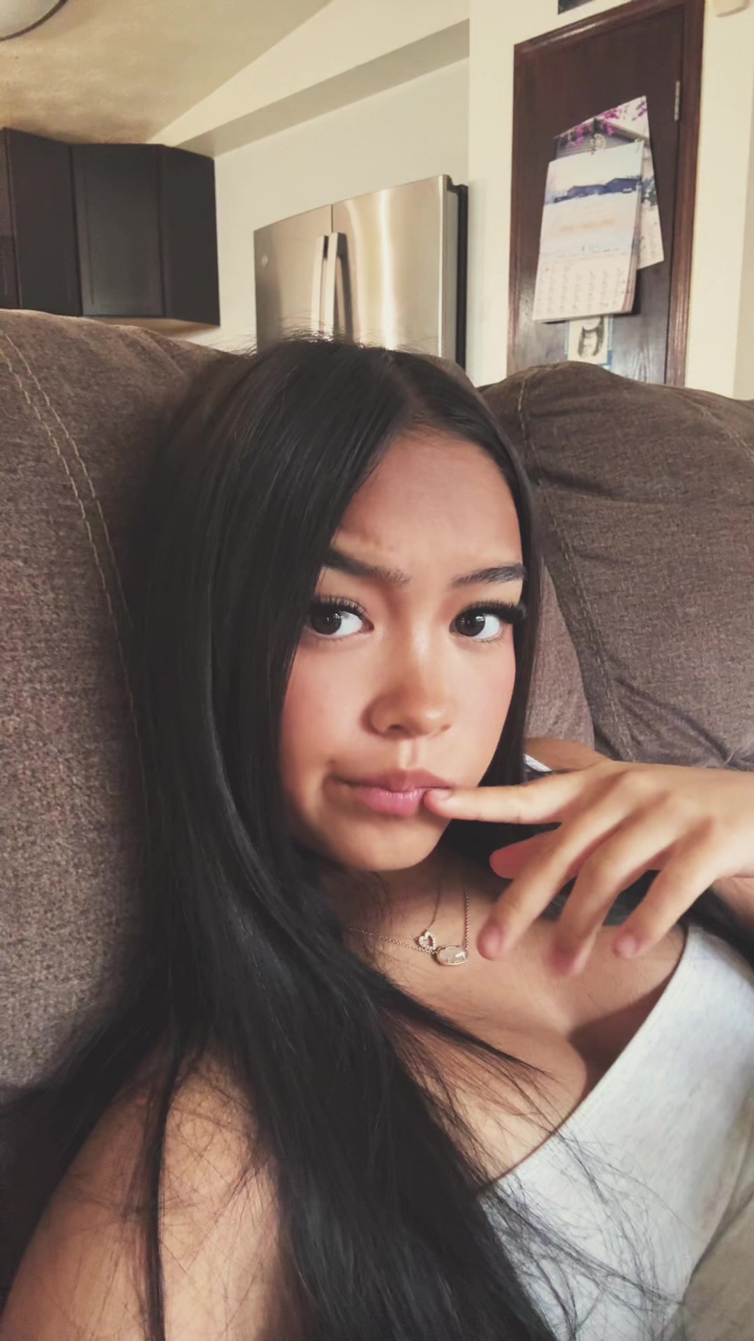 @hello