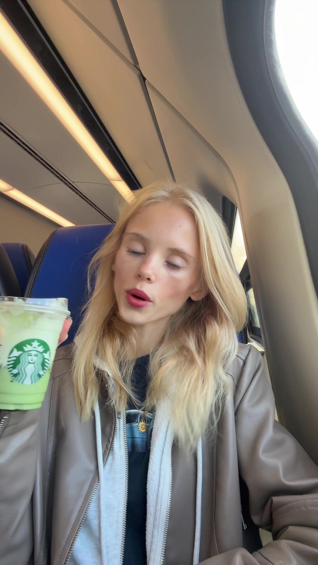 @annesophiexxl