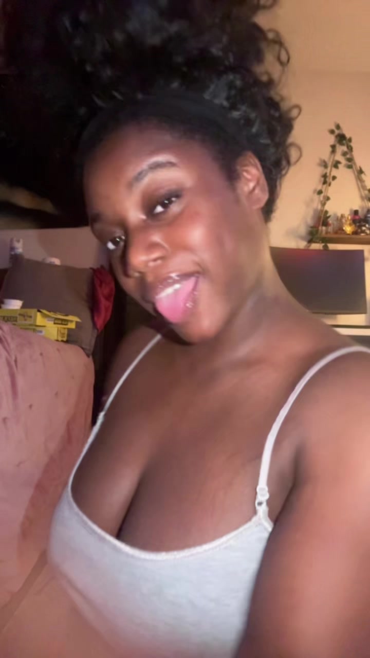 @renabenamiss19