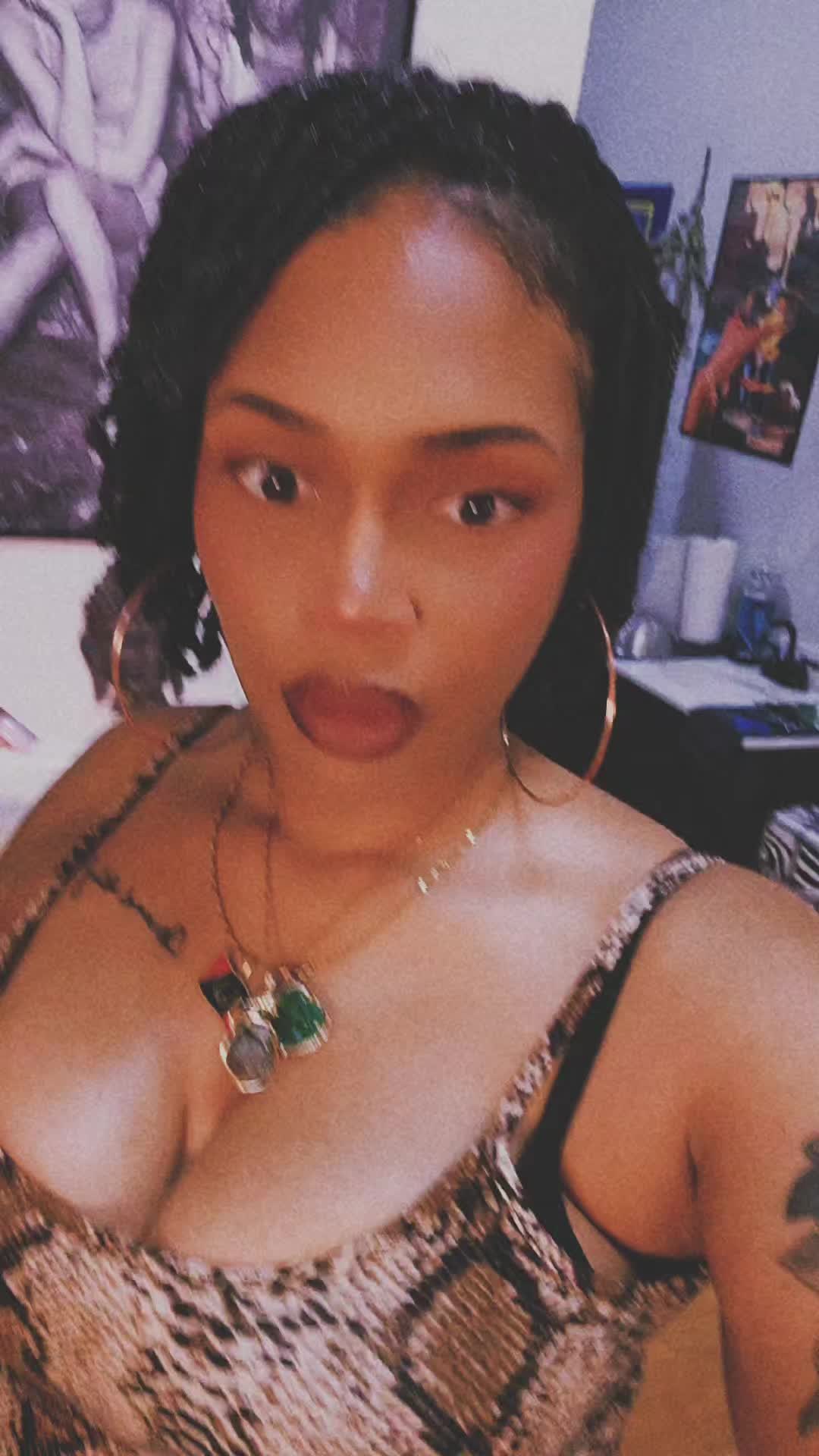 @HMGRWNAMAZON💕😌