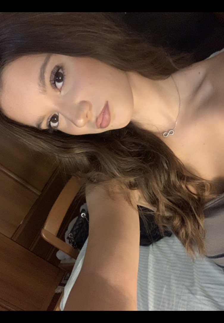 @💋🌟