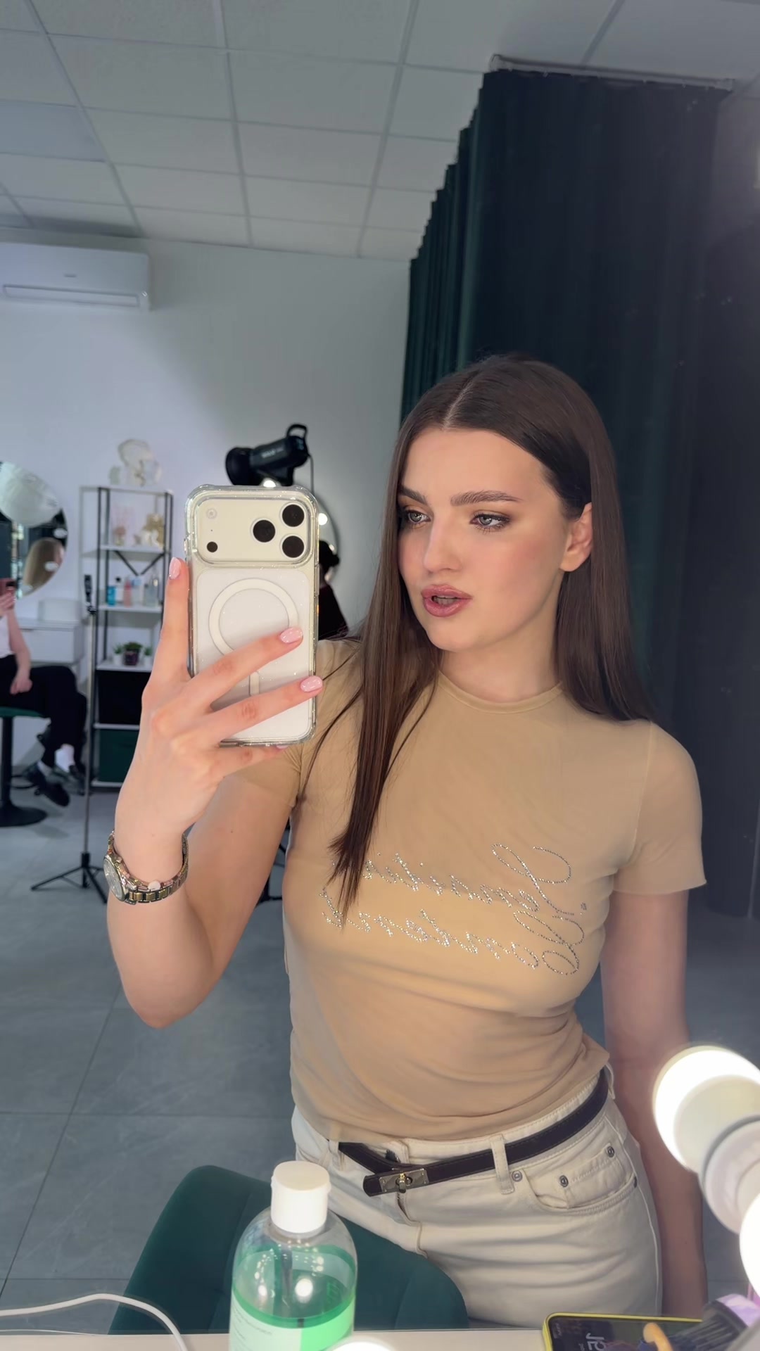 @Аня