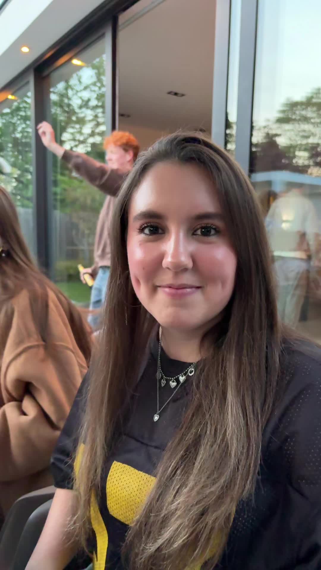 @KIKI