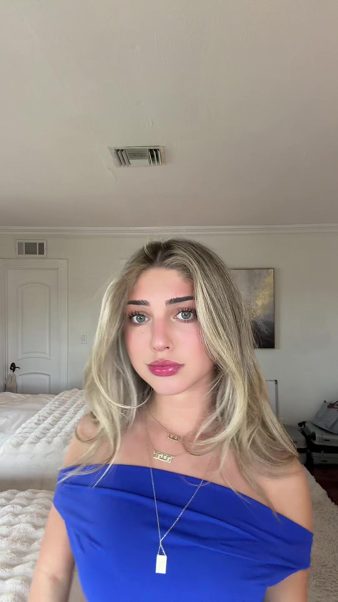@Lily