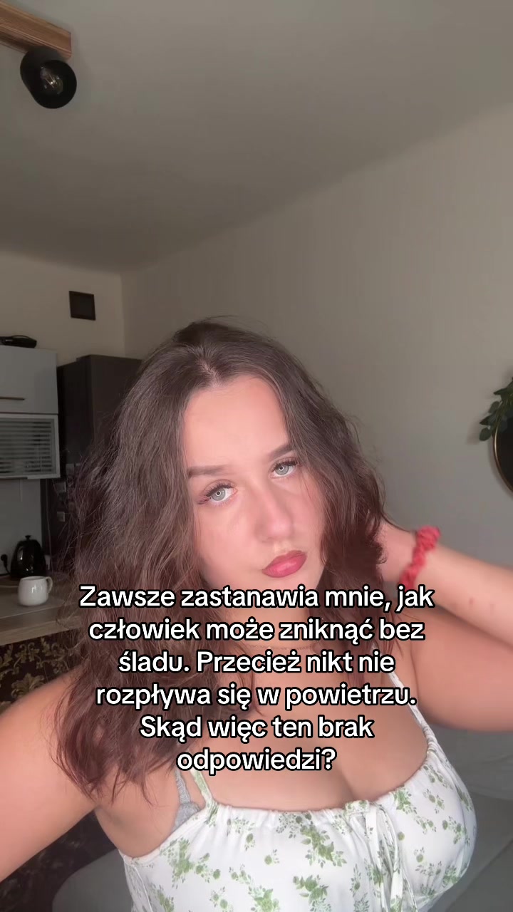 @Julia 🎀 | ig: julietguliet