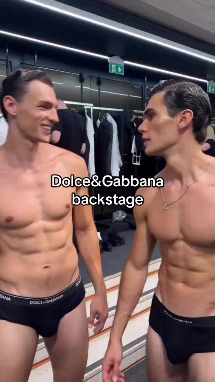 @GayMomentsTiktok