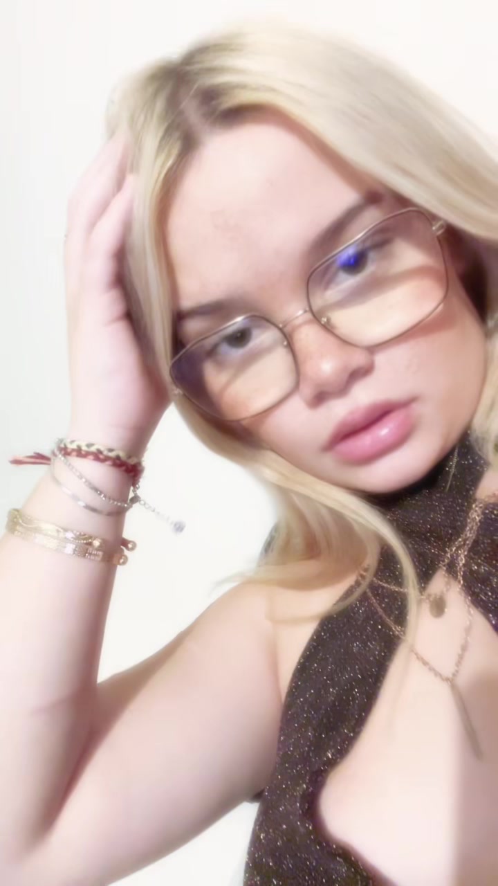 @🧸