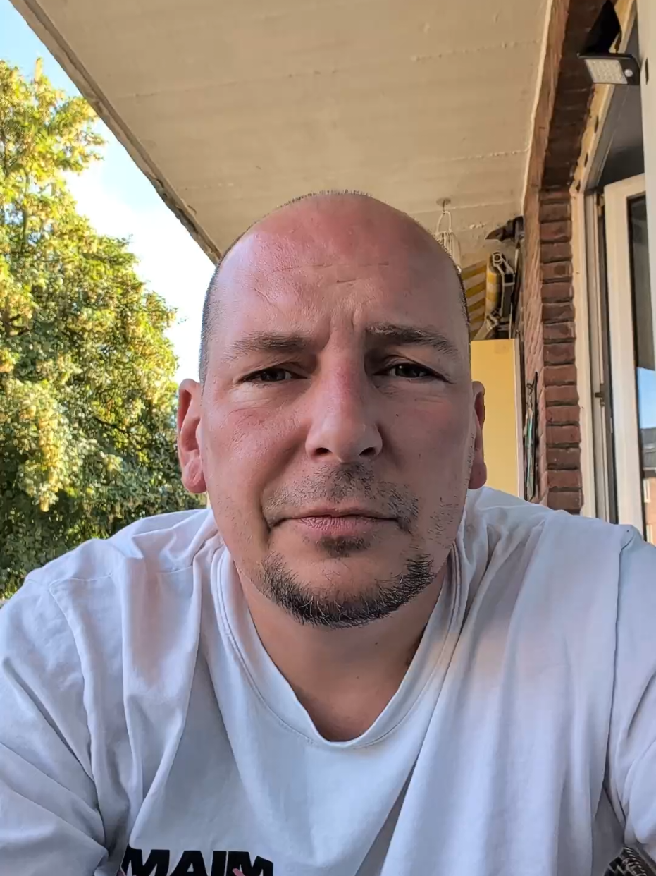 @Dennis Göde