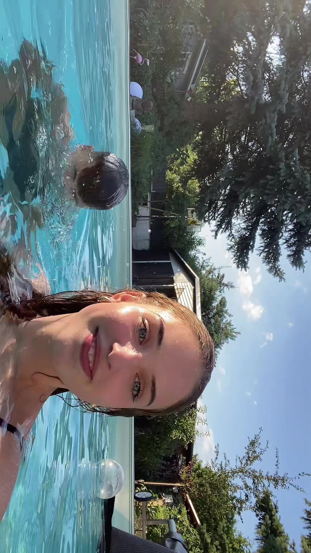 @anna