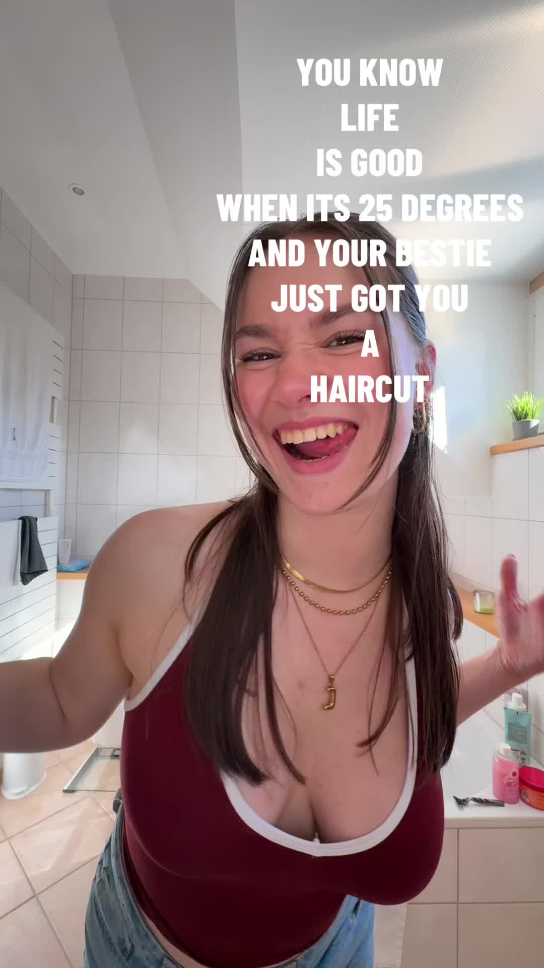 @Johanna_