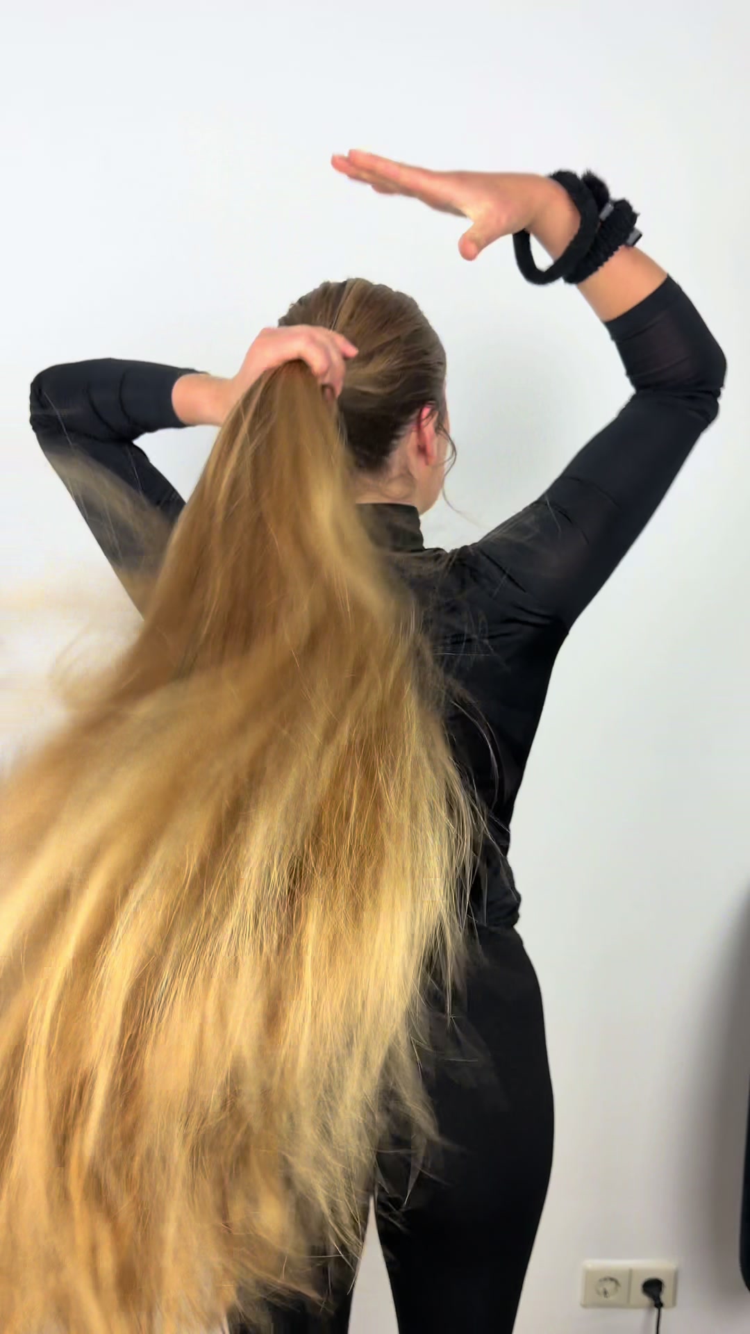 @the_hairglow